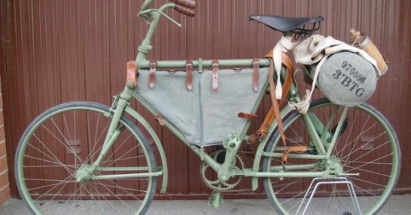 A Milano mostra sulle biciclette d’epoca