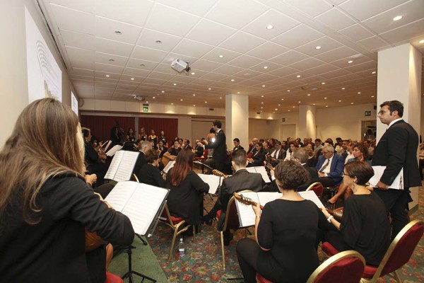Foto 2 - Orchestra a plettro di Taormina