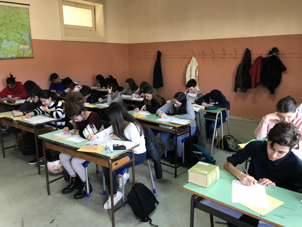 Studenti durante la prova