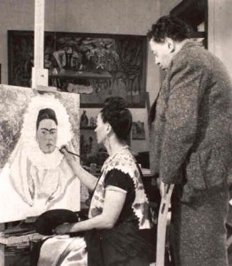 bernard-silberstein-frida-kahlo-painting-a-self-portrait,-with-diego-rivera