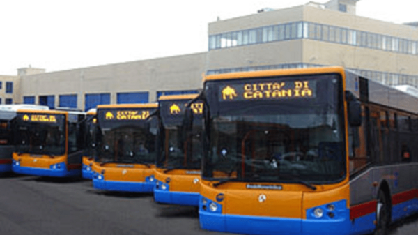 Accordo tra Amt e Università di Catania: abbonamenti gratuiti per i bus urbani agli studenti dell’Ateneo