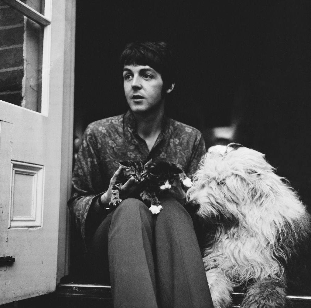 Paul-McCartney-1967-July-20-with-pets-GettyImages