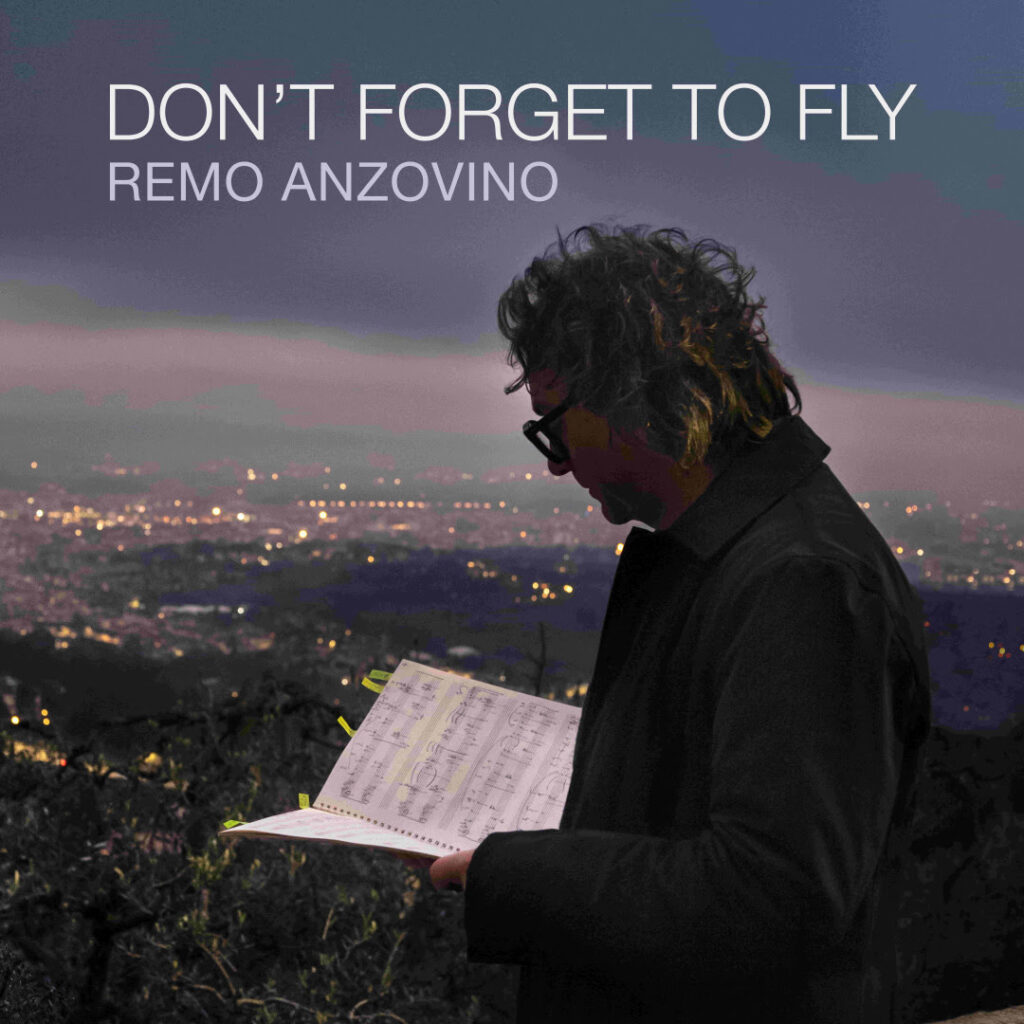 Emozioni al Teatro Agricantus con “Don’t Forget to Fly”: un viaggio musicale con il pianoforte di Remo Anzovino