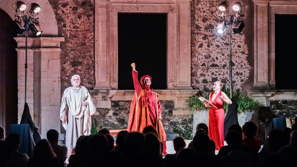 Teatro: “La Poesia da Leopardi a De Andrè” al posto di “Si dubita sempre”