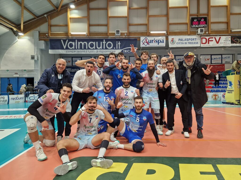 L’Avimecc Volley Modica si gode il successo di Lecce, coach Distefano: “Bravi tutti, ma ora testa a Sabaudia”