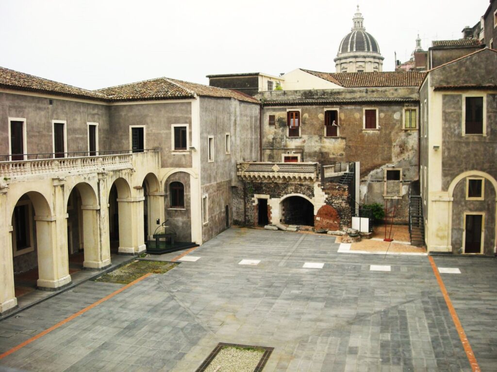Palazzo della cultura di Catania presentazione del libro “Agata se n’è’ andata” di Tino Rizzo