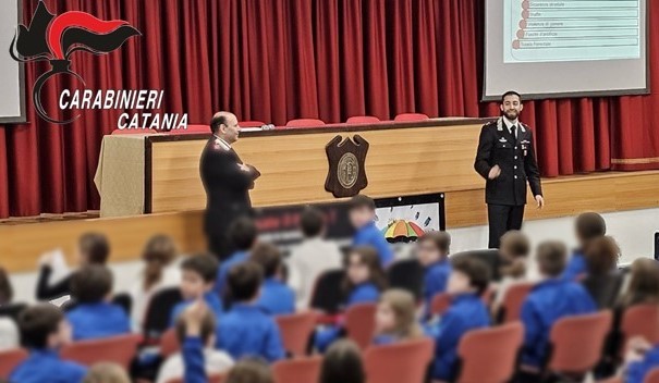 A Catania i Carabinieri tornano a scuola per promuovere la cultura della legalità tra i giovani studenti dell’Istituto Parini