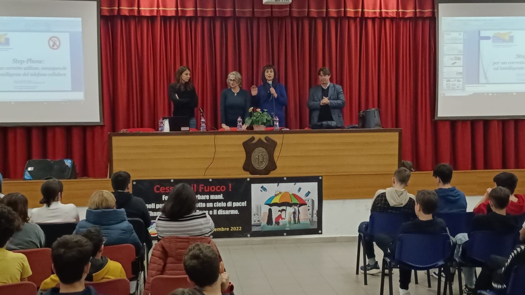 Continua il progetto dell’Asp di Catania “Stop Phone”: per educare gli studenti a conoscere i rischi dei cellulari